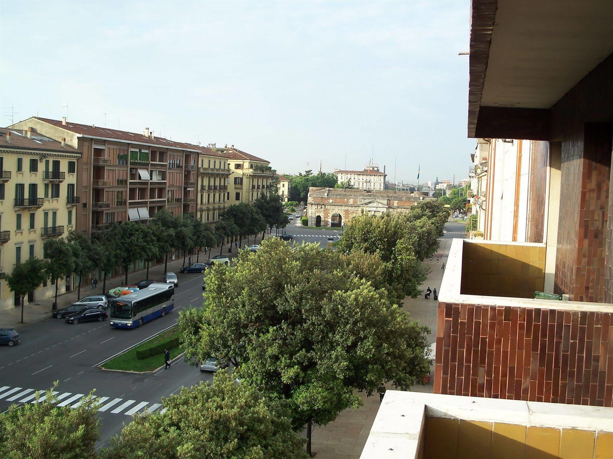 Bed and Breakfast Arte Nel Centro Верона Екстер'єр фото